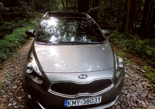 Kia Carens cena 42000 przebieg: 230000, rok produkcji 2015 z Myślenice małe 781